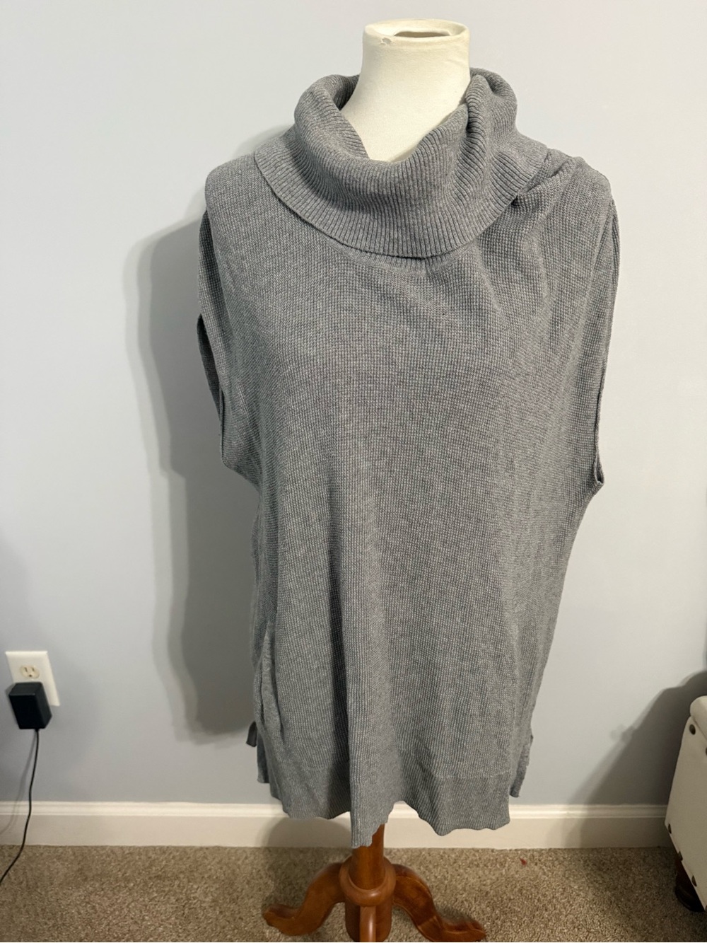 Tyler Boe Gray Sleeveless Cowl Neck Sweater